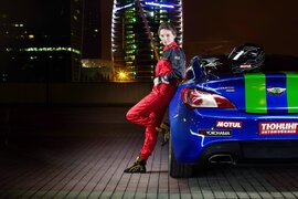 interview-tatiana-genesis-coupe-race-car-thekoreancarblog-1.jpg
